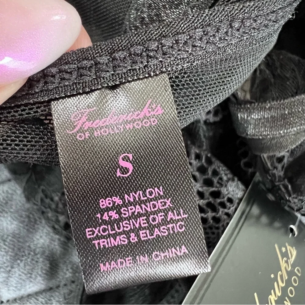 Frederick's Of Hollywood Teddy Small Lingerie Sheer Lace Black Snap Closure B14